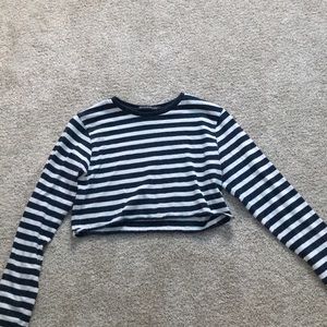 Brandy melville stripped long sleeve crop top